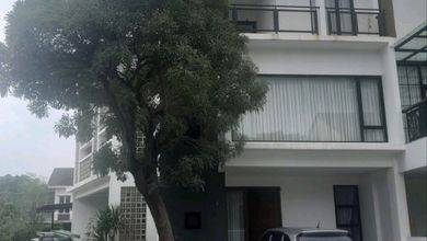 Rumah Mewah Luas 148 m2, di Modernland, Tangerang
